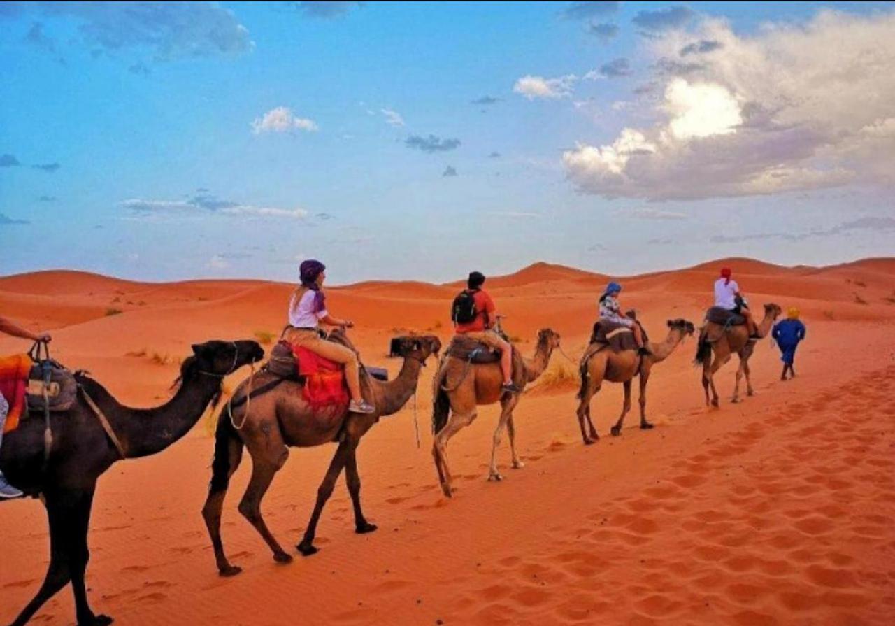 Merzouga Experience Luxury Camp Exterior photo